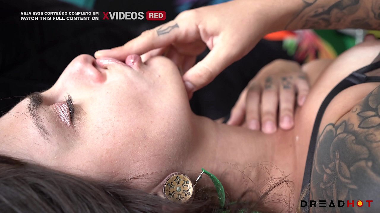 Me Masturbando em casa de Quarentena do Corona Virus – Dread Hot