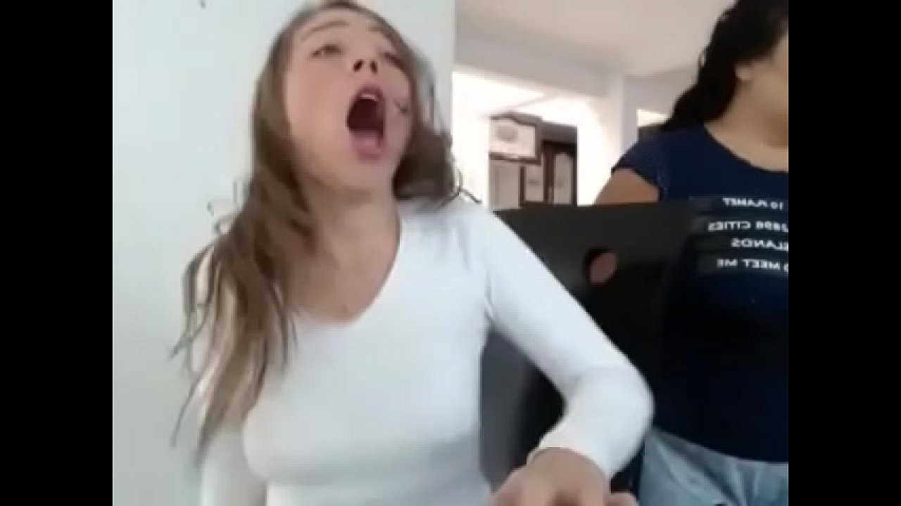 Valery krozz 2 squirt