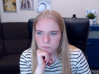 chloe-becker nude live sex video chat