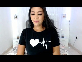 EylinMontana nude live sex video chat