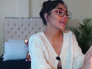 ?, K I M ? nude live sex video chat