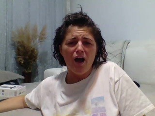 jadore82 nude live sex video chat