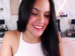 kaylin-18 nude live sex video chat