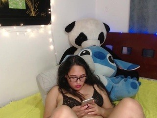 maggiebeck nude live sex video chat