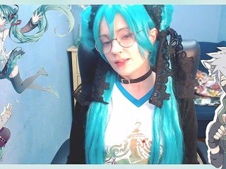 MIKU_SWEET nude live sex video chat