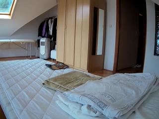 voyeurcam-julmodels-whitebed-4 nude live sex video chat