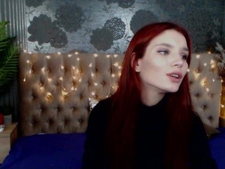 emiliahops nude live sex video chat