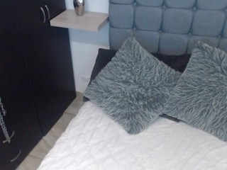 emmy-pools nude live sex video chat
