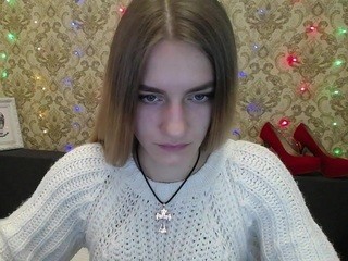 nadinekiss nude live sex video chat