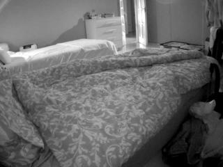 voyeurcam-julmodels-bed-1 nude live sex video chat