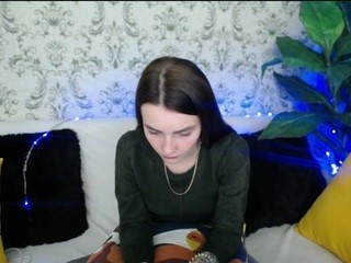 auuween-blondii nude live sex video chat