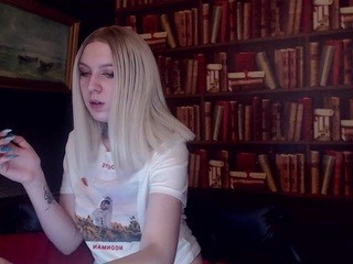 mattiehighspeed nude live sex video chat
