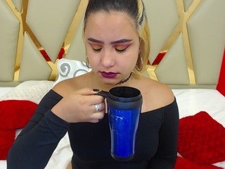 naughtydream nude live sex video chat