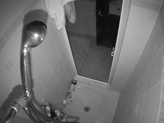 voyeurcam-baileybase-shower nude live sex video chat