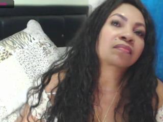 BriseekinkDSK nude live sex video chat
