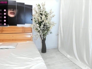 hinatarei nude live sex video chat