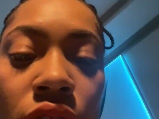 kellis nude live sex video chat