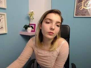 youngmelissa nude live sex video chat