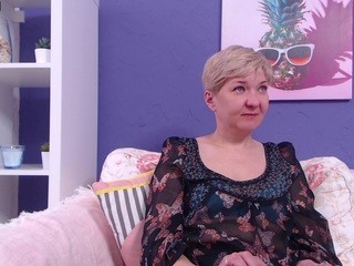 bellakeat nude live sex video chat