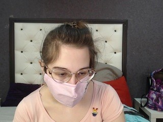 emilissa nude live sex video chat