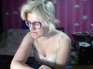 insatiablehannah nude live sex video chat