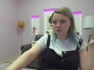 mandyone nude live sex video chat
