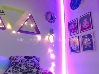 miaantonella nude live sex video chat