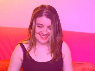 kellsie nude live sex video chat