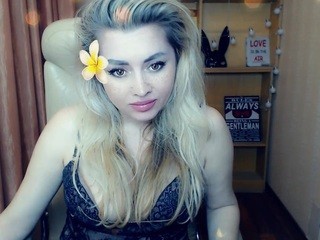blondiisweet nude live sex video chat