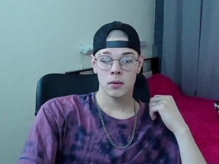 LeevMoor nude live sex video chat