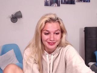 PrincessAvrora nude live sex video chat
