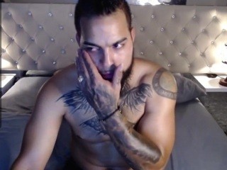 ALEJANDRO-POSADA nude live sex video chat