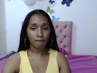Brunnete-Bigboobs nude live sex video chat