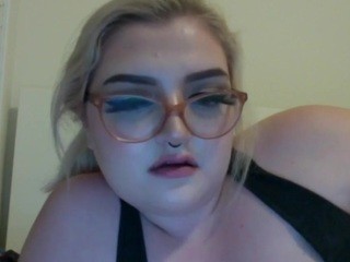 kikilewinsky nude live sex video chat