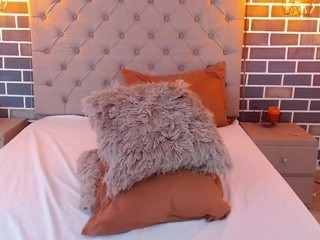Mary-Miler nude live sex video chat