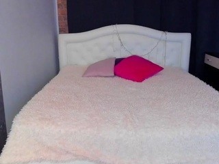 MaryWodss nude live sex video chat