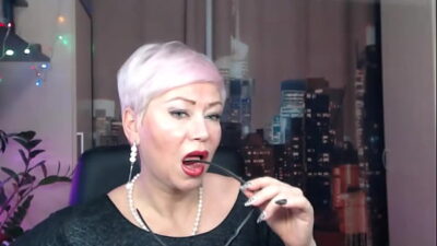 Zucchini and carrots in insatiable mature cunt .!. Hot russian sexwife AimeeParadise!