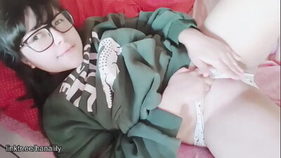 Amateur teen masturbating – Hana Lily