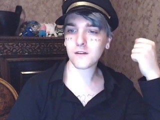 ElliotFlint nude live sex video chat