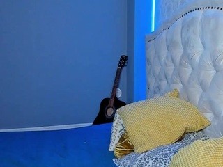 HenryCute nude live sex video chat