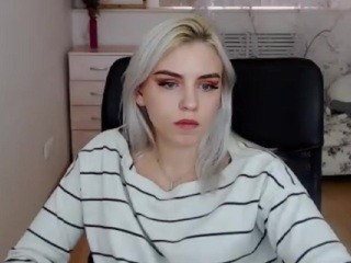 KristinaGarcia nude live sex video chat