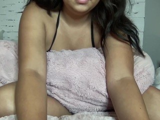 Kylie Foxx nude live sex video chat