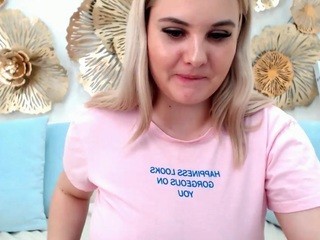 Lana-Cake nude live sex video chat