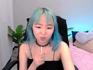 Maly-Vine nude live sex video chat
