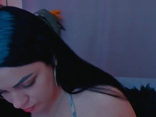 LindaBerten nude live sex video chat