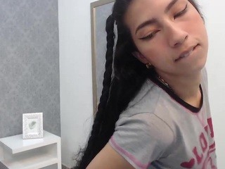 little-miia nude live sex video chat