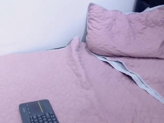 mariana-violeta nude live sex video chat