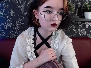 MollyLoya nude live sex video chat