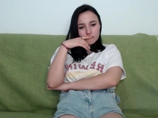 Rousyhott nude live sex video chat