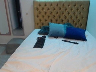 Rox-bombom nude live sex video chat
